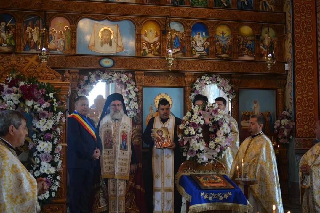 Centrul social‑filantropic al Parohiei Berești‑Tazlău a fost sfințit 225294