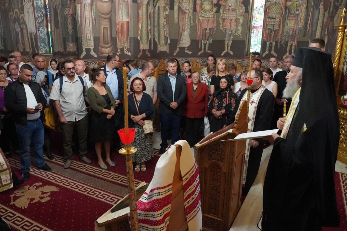 Seminarul Teologic din Galaţi şi-a deschis porţile în noul an şcolar 225365