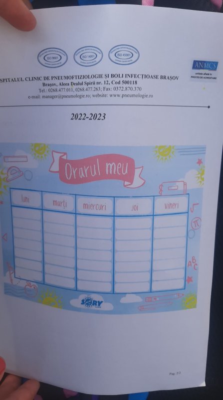 Consultaţii medicale pentru vârstnici şi daruri pentru elevi la Dumbrăviţa, judeţul Braşov 225452