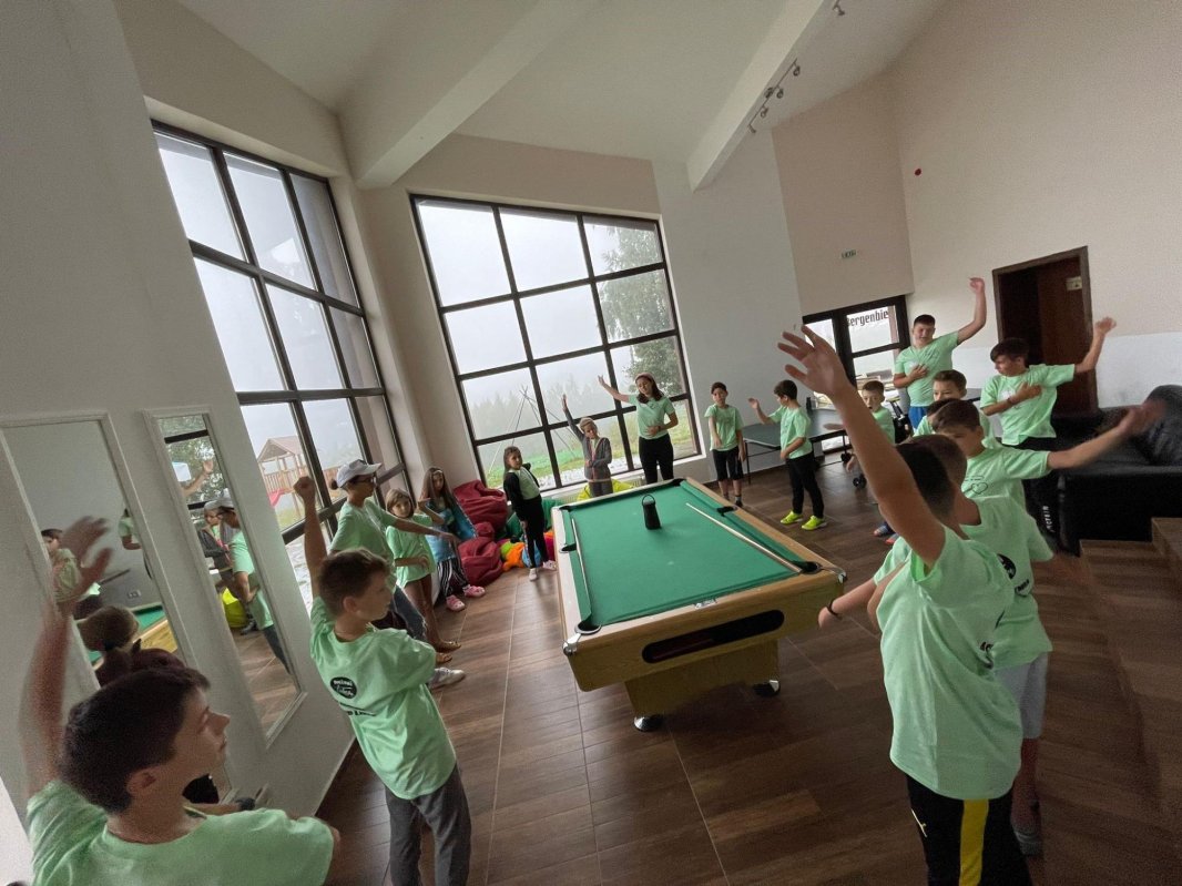 Minitabără de alimentaţie sănătoasă la Poiana Mărului, judeţul Braşov 225516