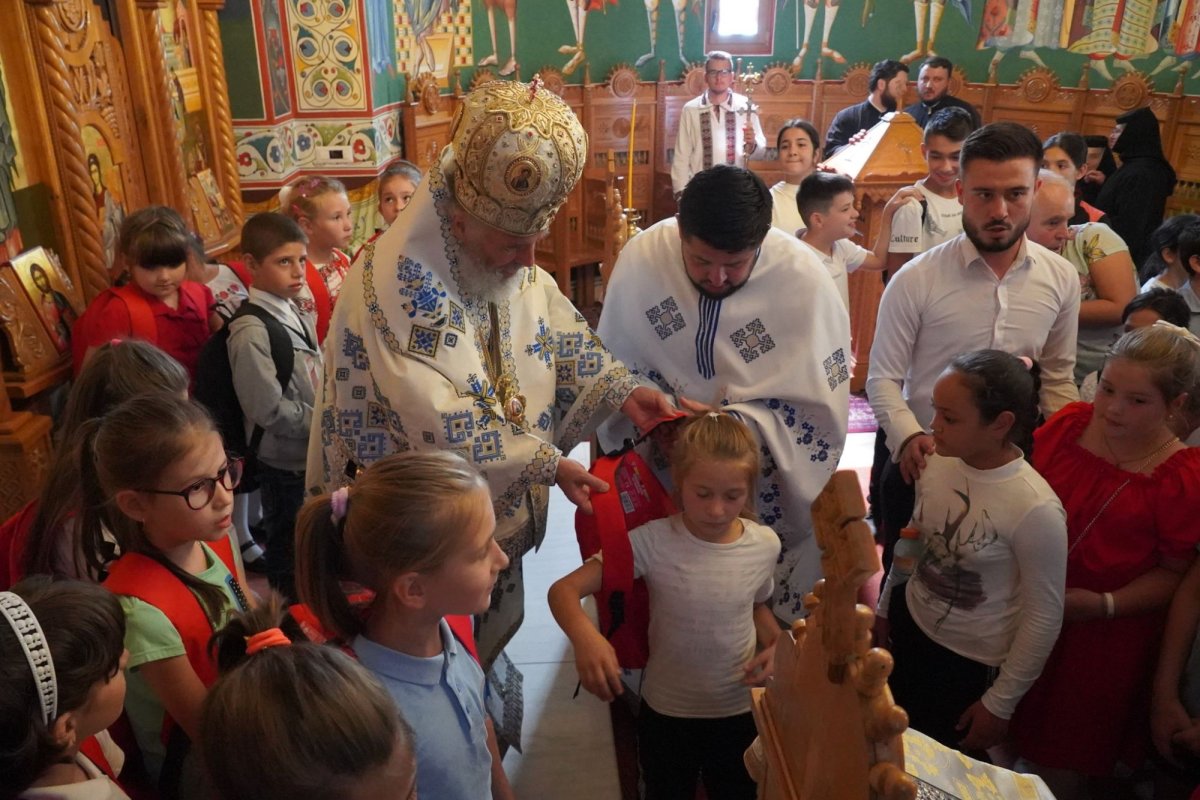 Hramul Mănăstirii Cudalbi din judeţul Galaţi 225684