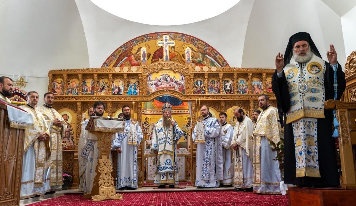 Moment aniversar în Arhiepiscopia Romanului și Bacăului 226097