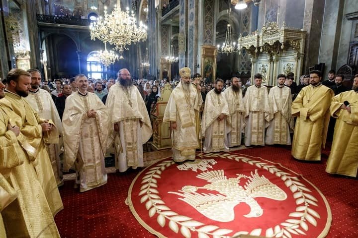 Slujire arhierească la Catedrala Mitropolitană din Iaşi 226103