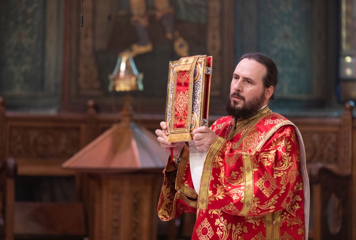 Înălțarea Sfintei Cruci sărbătorită pe Colina Bucuriei 226331