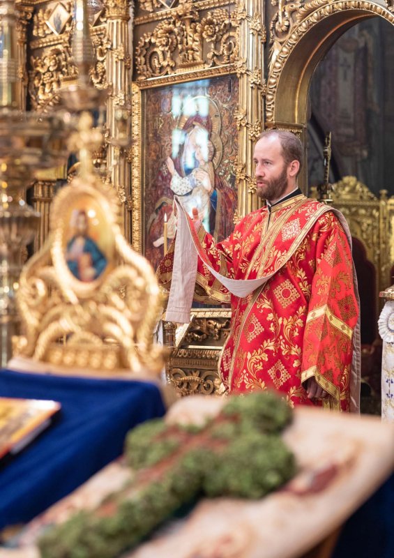 Înălțarea Sfintei Cruci sărbătorită pe Colina Bucuriei 226335