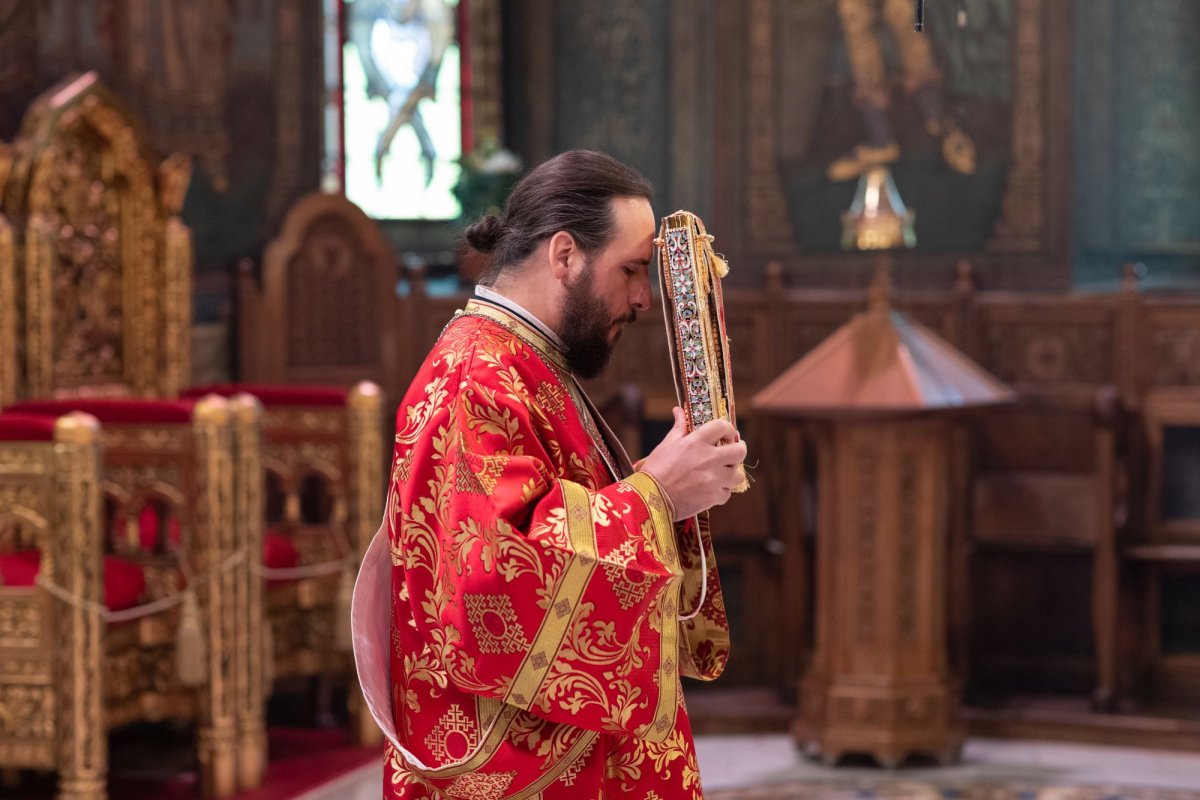 Înălțarea Sfintei Cruci sărbătorită pe Colina Bucuriei 226341