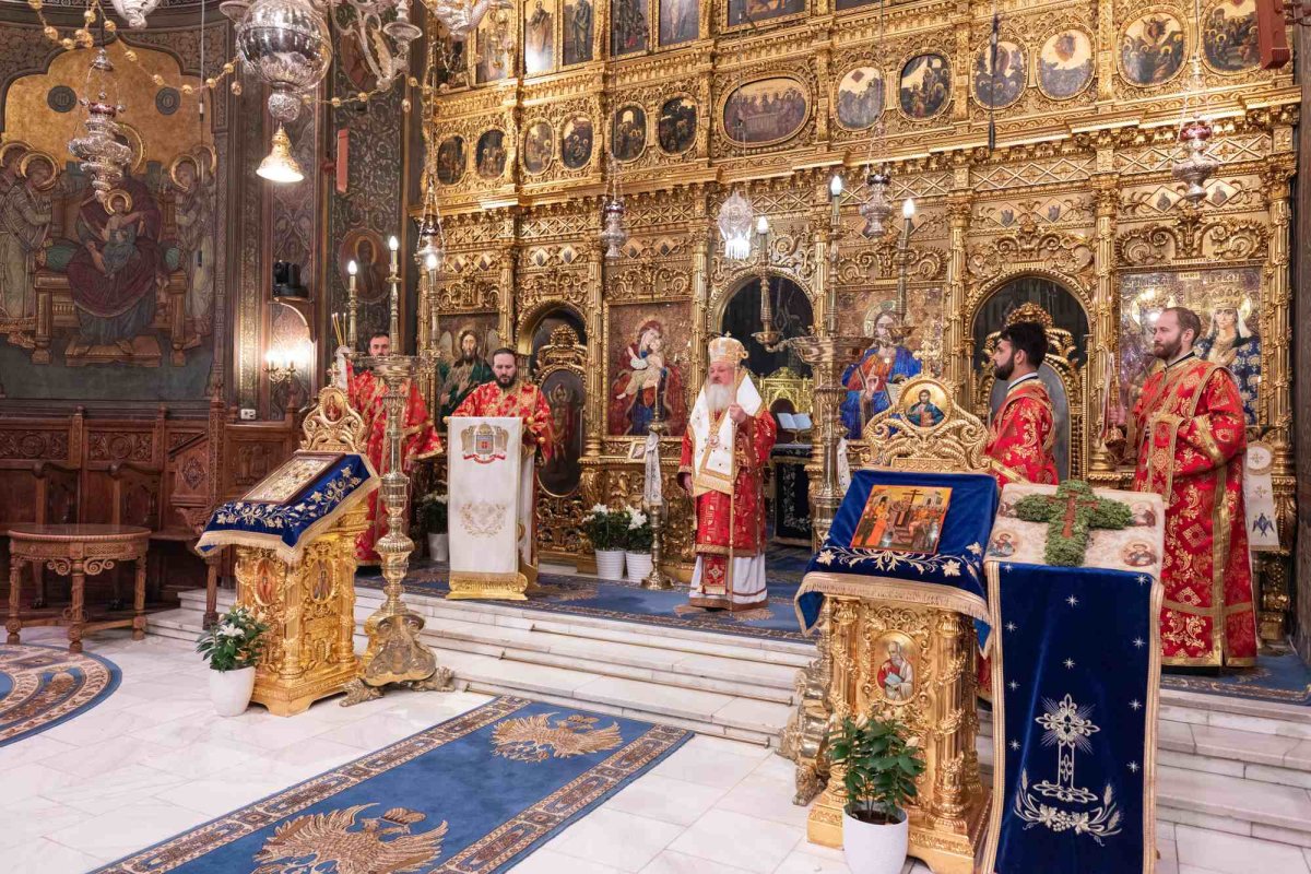 Înălțarea Sfintei Cruci sărbătorită pe Colina Bucuriei 226343