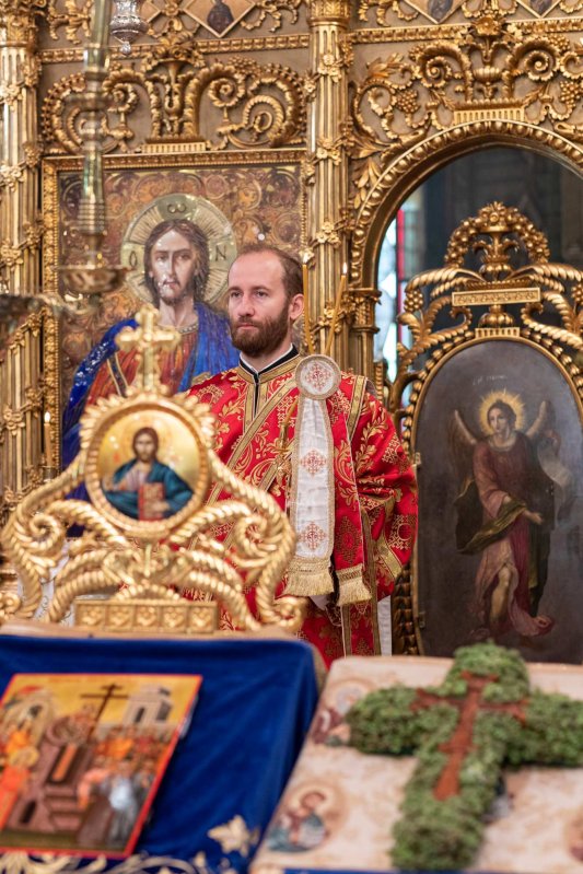 Înălțarea Sfintei Cruci sărbătorită pe Colina Bucuriei 226347