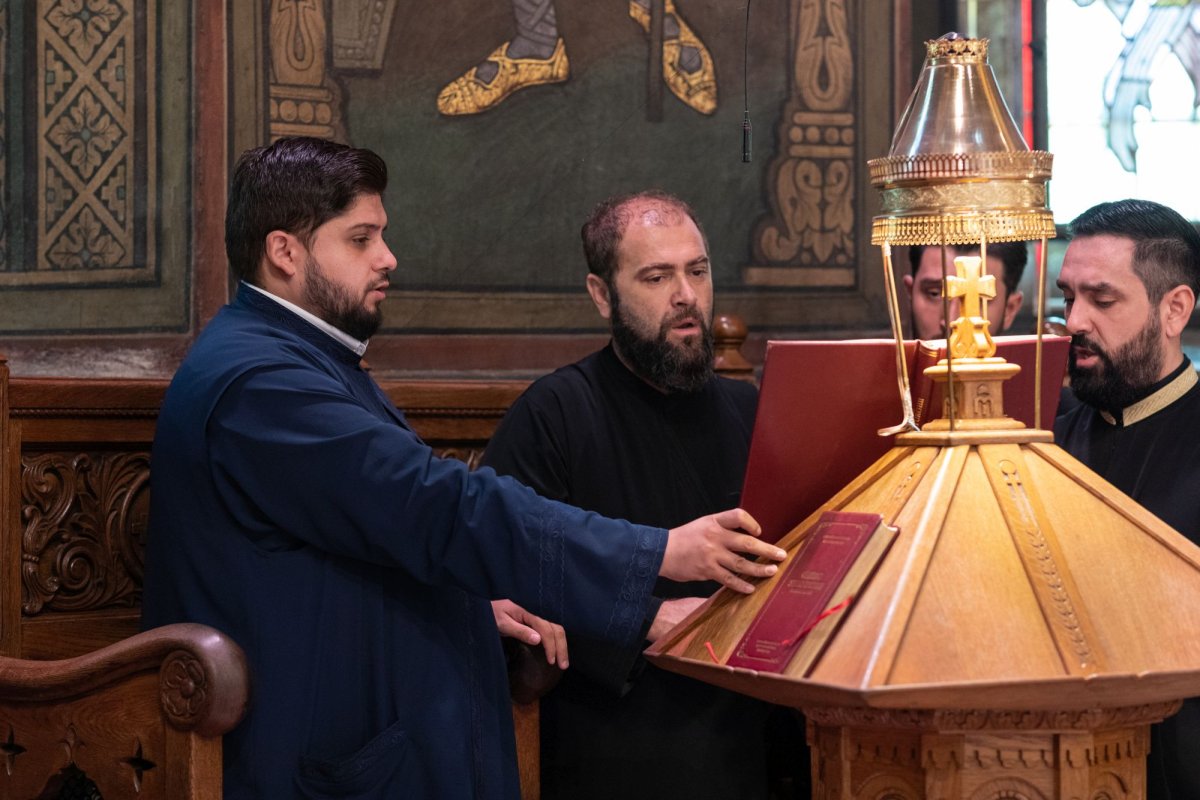 Înălțarea Sfintei Cruci sărbătorită pe Colina Bucuriei 226359