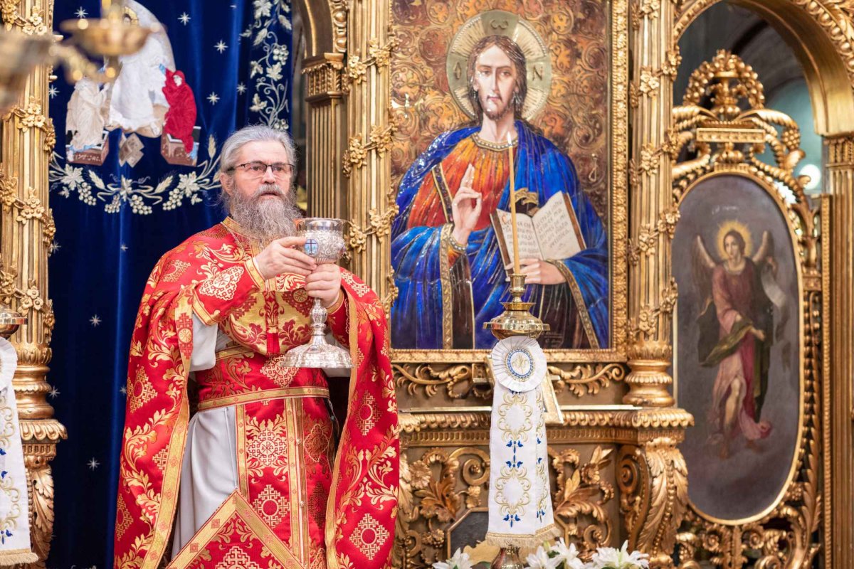 Înălțarea Sfintei Cruci sărbătorită pe Colina Bucuriei 226363