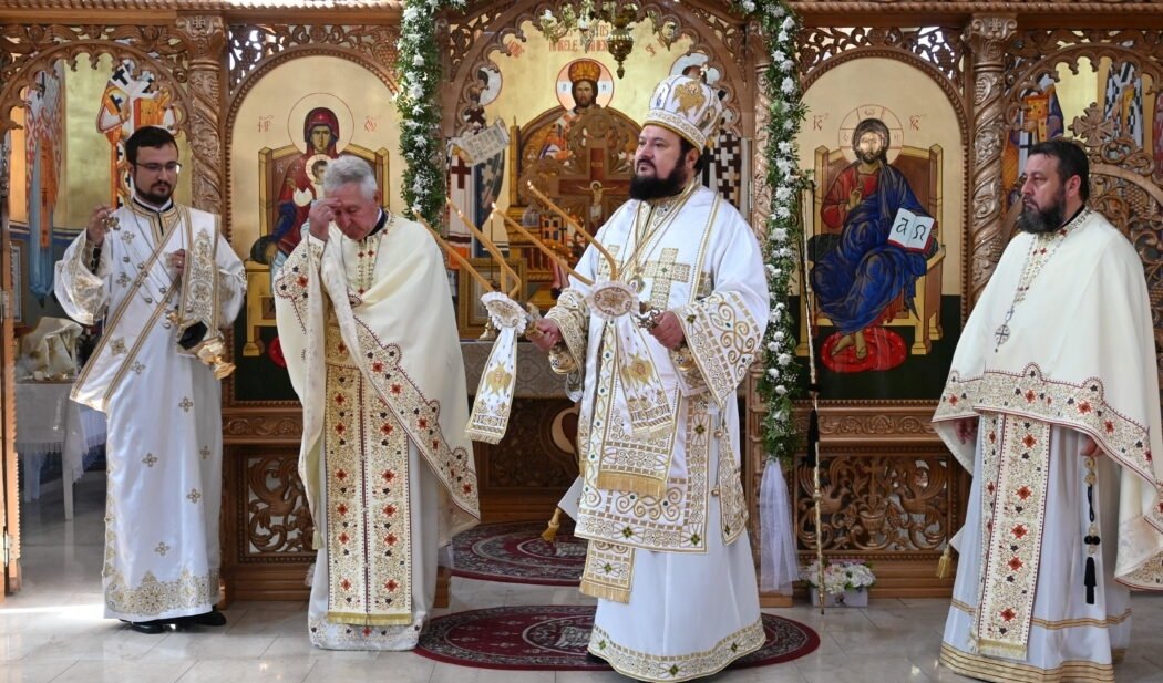 Liturghie arhierească la Zalău 226259