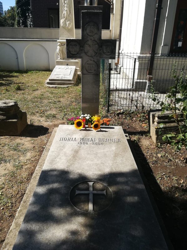 Părintele Sofian Boghiu și Horia Bernea, pomeniți la Biserica Mavrogheni din București 226368