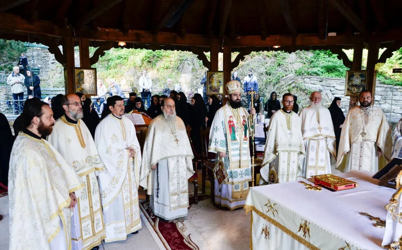 Serbările Naționale de la Țebea şi sărbătoare la Prislop 226242