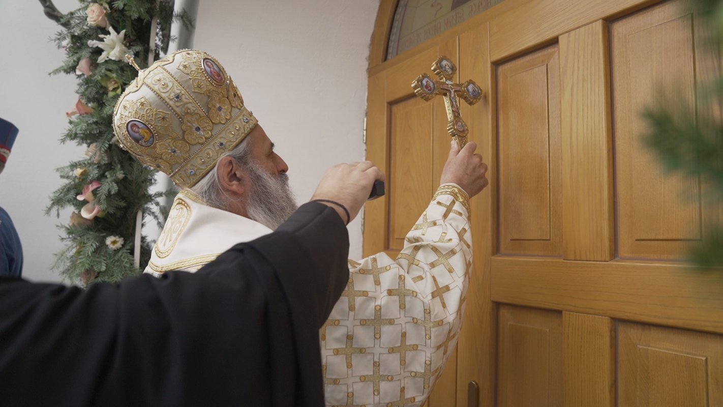 Opt arhierei la slujba de târnosire a Bisericii „Sfântul Nicolae” Hlipiceni, Botoșani 226558