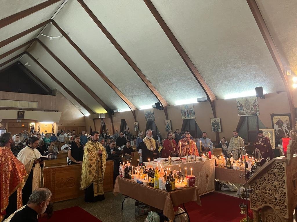 Praznicul Înălțării Sfintei Cruci sărbătorit în Canada 226657