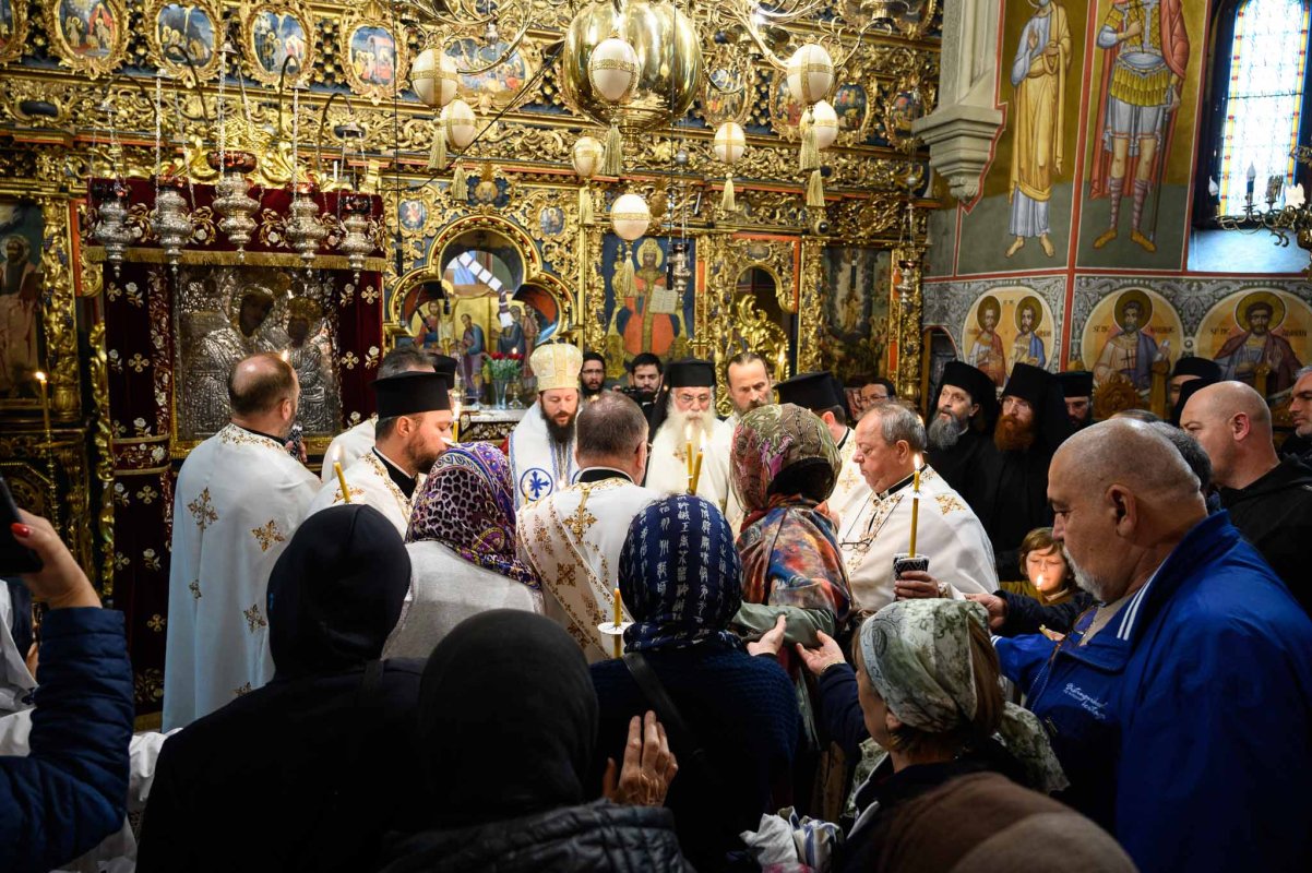 Simpozionul Național „Moștenirea Mușatină. Credință-Cultură-Istorie” continuă în Cetatea Sucevei 226738