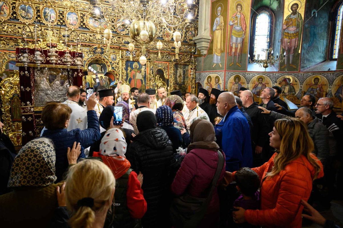 Simpozionul Național „Moștenirea Mușatină. Credință-Cultură-Istorie” continuă în Cetatea Sucevei 226739