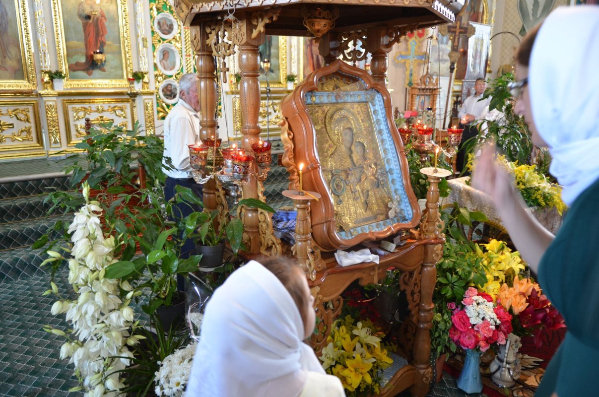 Crasna, comunitate de oameni credincioşi şi gospodari 226029