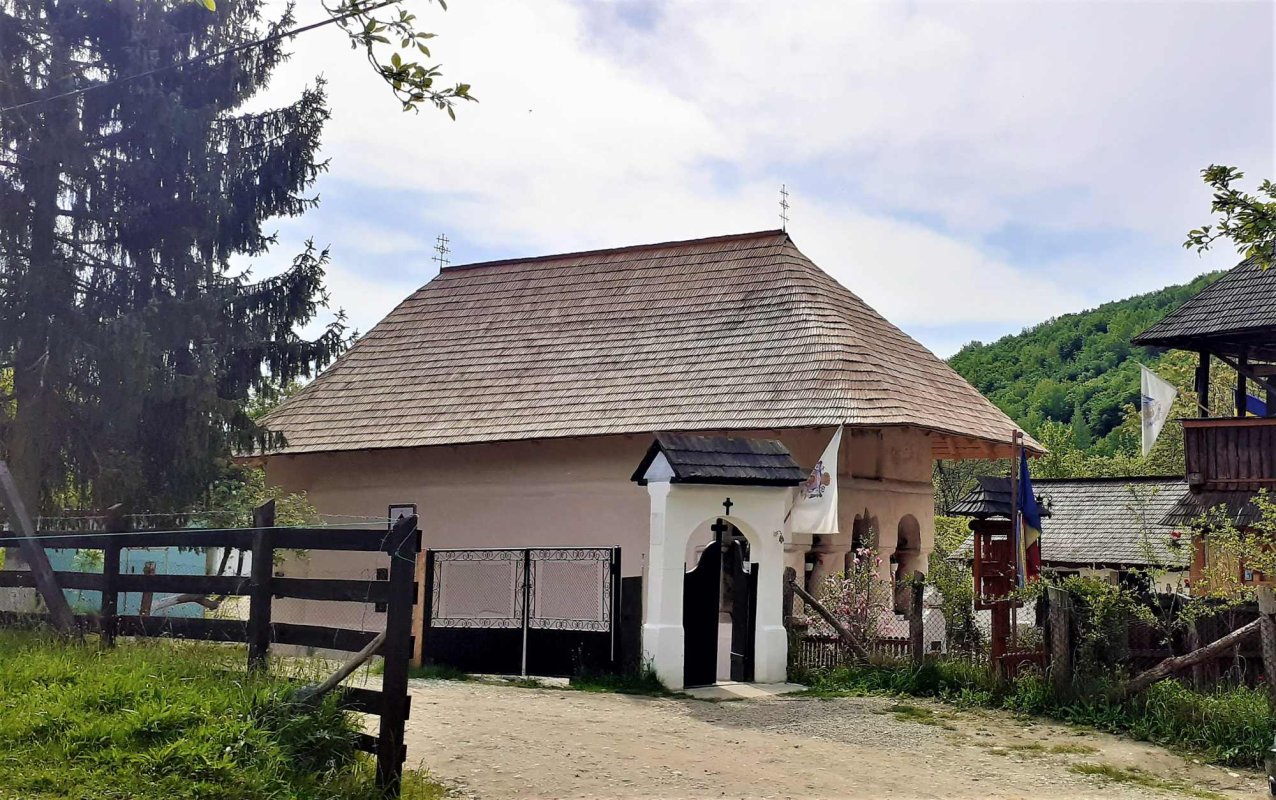 De la pustie la stăreție cu aceleași trăiri duhovnicești 226792