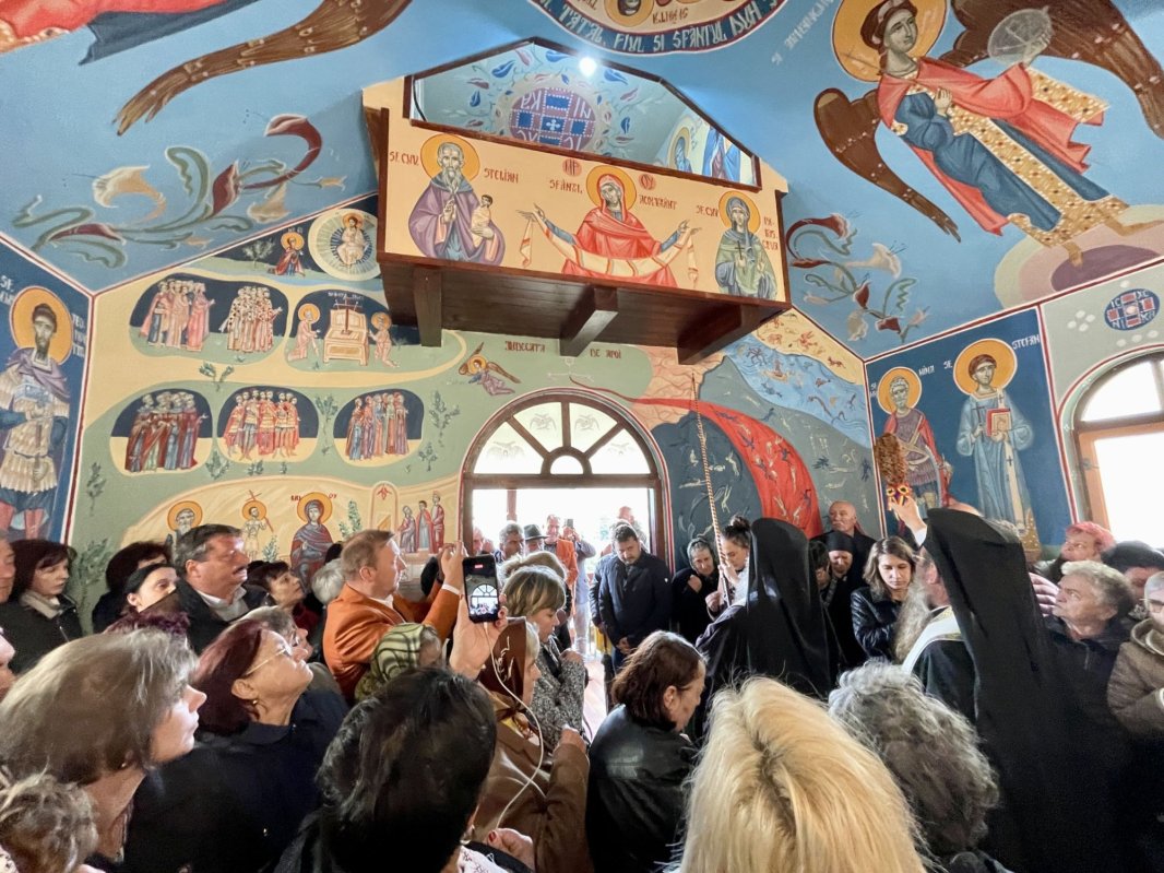 Doi ierarhi au liturghisit la Vâgani-Toplița, județul Harghita 226895