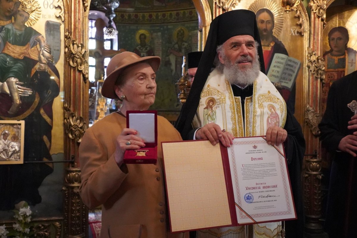 Întrunirea responsabililor de cateheza parohială din Arhiepiscopia Dunării de Jos 226961