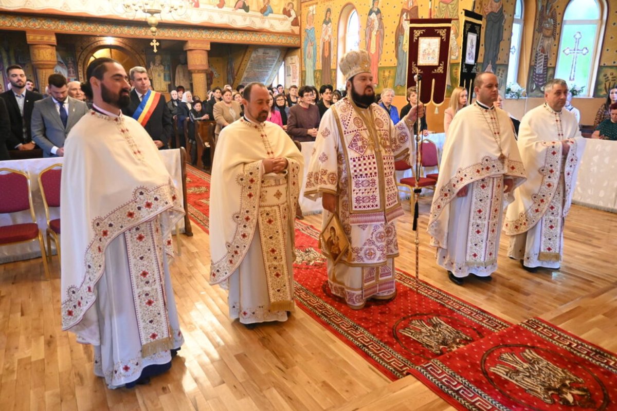 Slujire arhierească în Parohia Var, Sălaj 226907