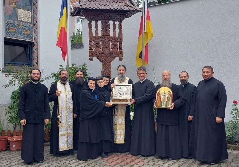 Moaștele sfinților putneni, duse spre cinstire în Germania și Austria 227046