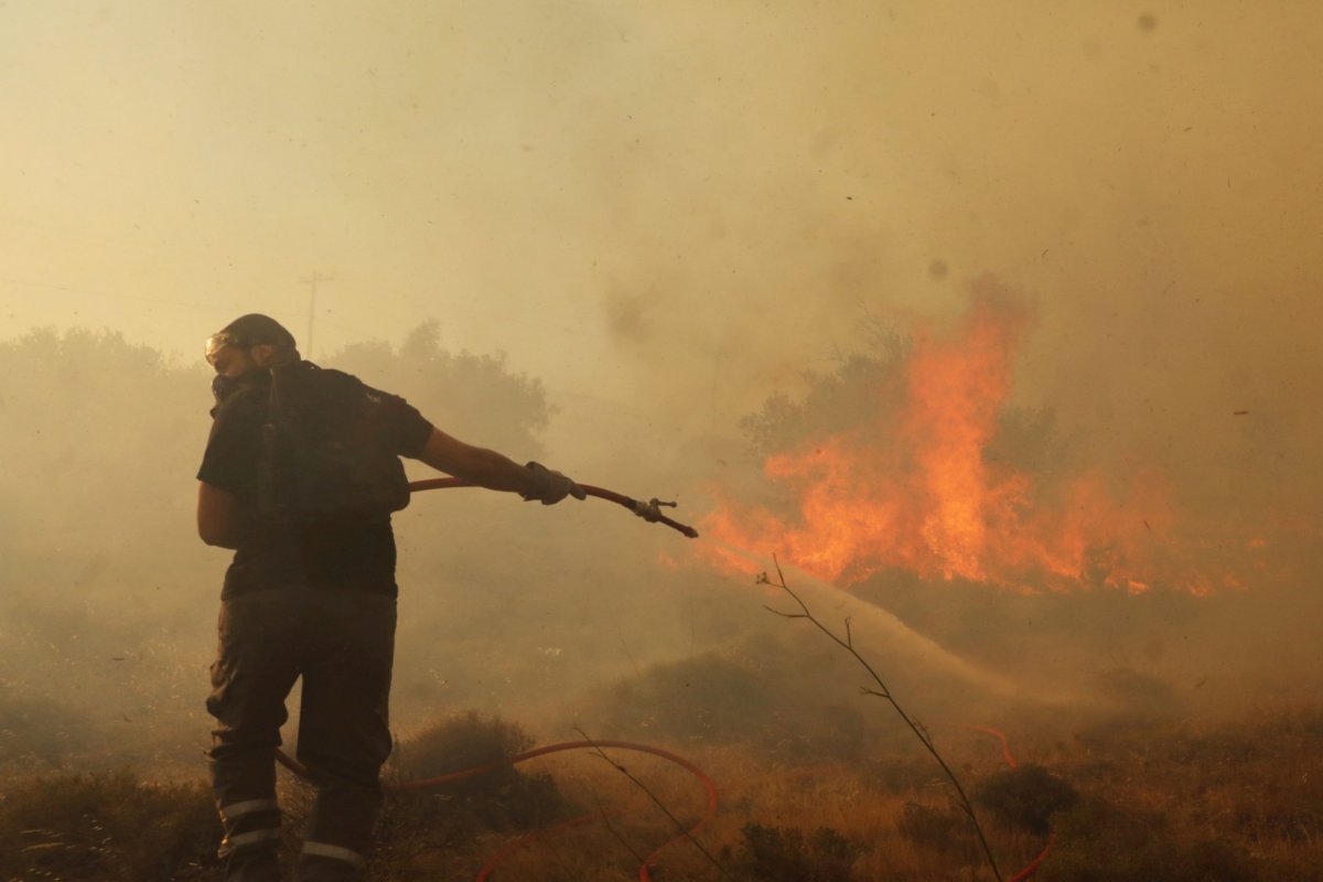 Mijloace sporite de luptă  împotriva incendiilor 227099