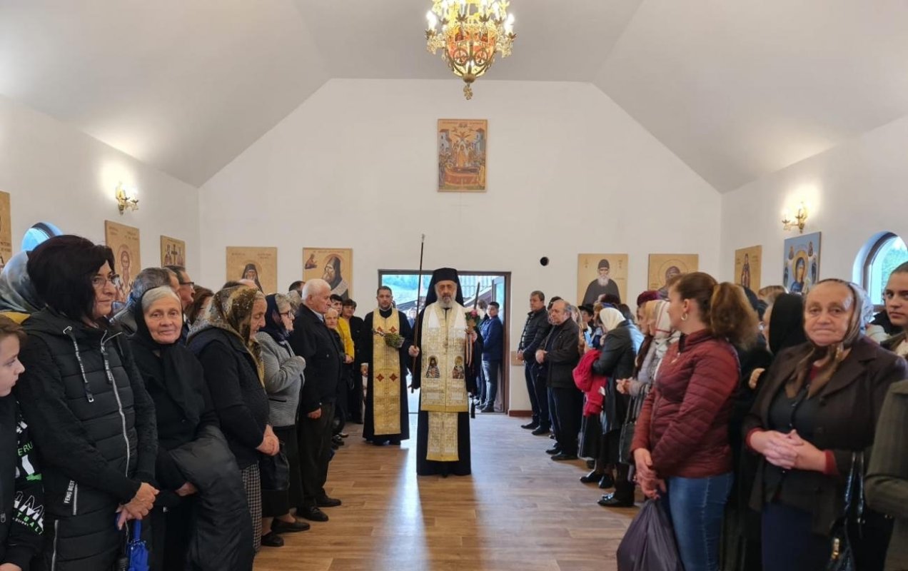 Binecuvântarea capelei mortuare a Parohiei Bistra, judeţul Alba 227240