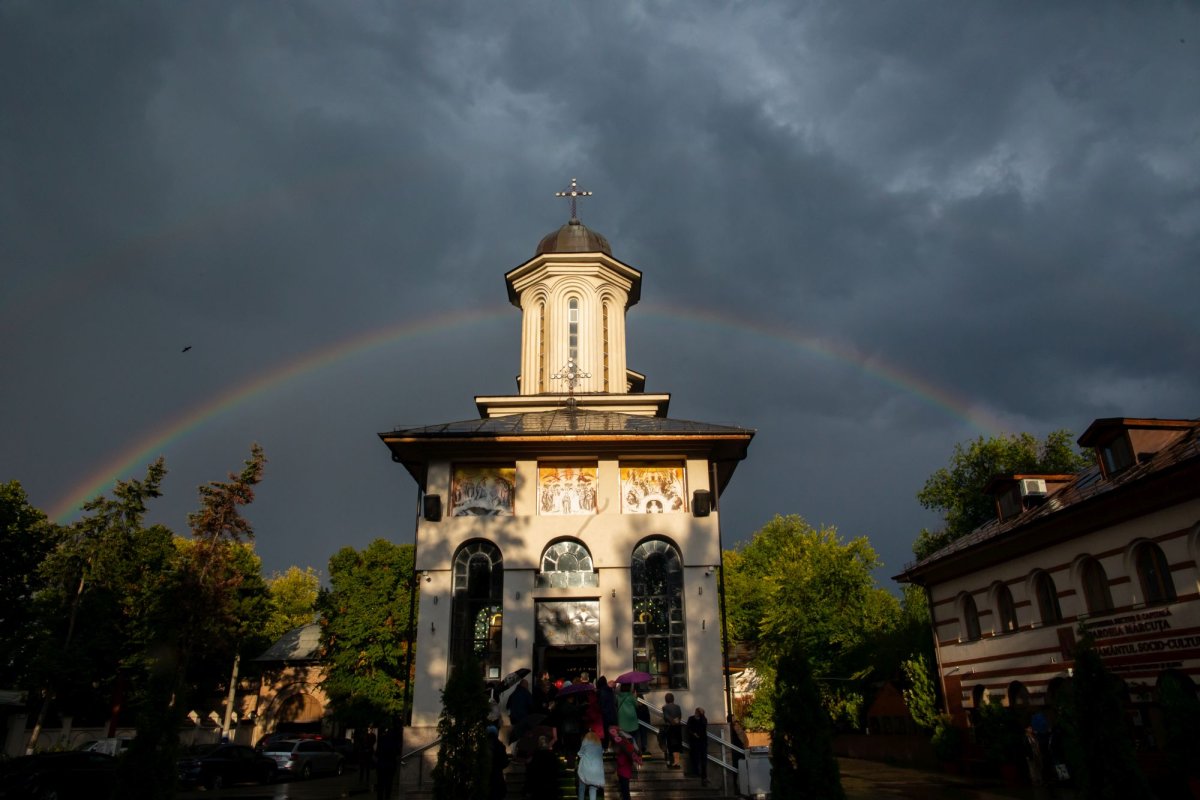 Seară duhovnicească la Parohia Mărcuța din Capitală 227276