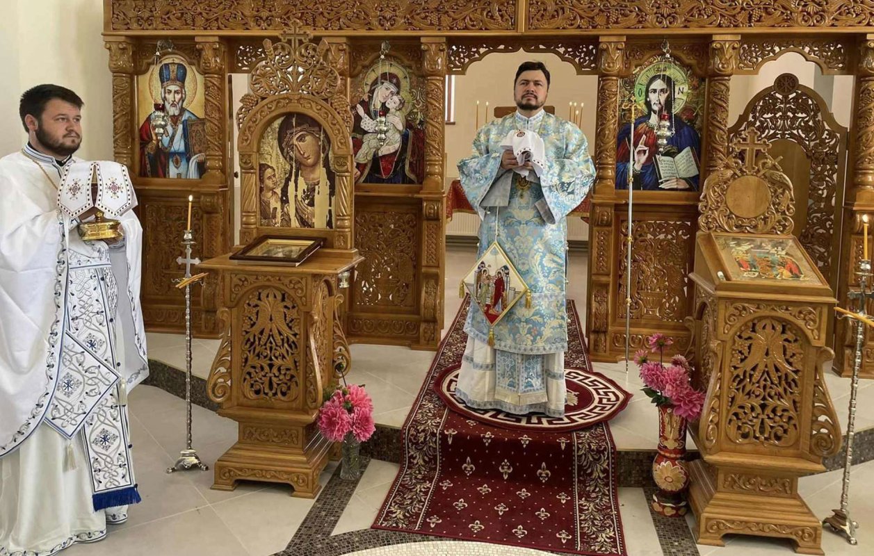 Slujire de hram în Parohia Manta, Protopopiatul Cahul 227247