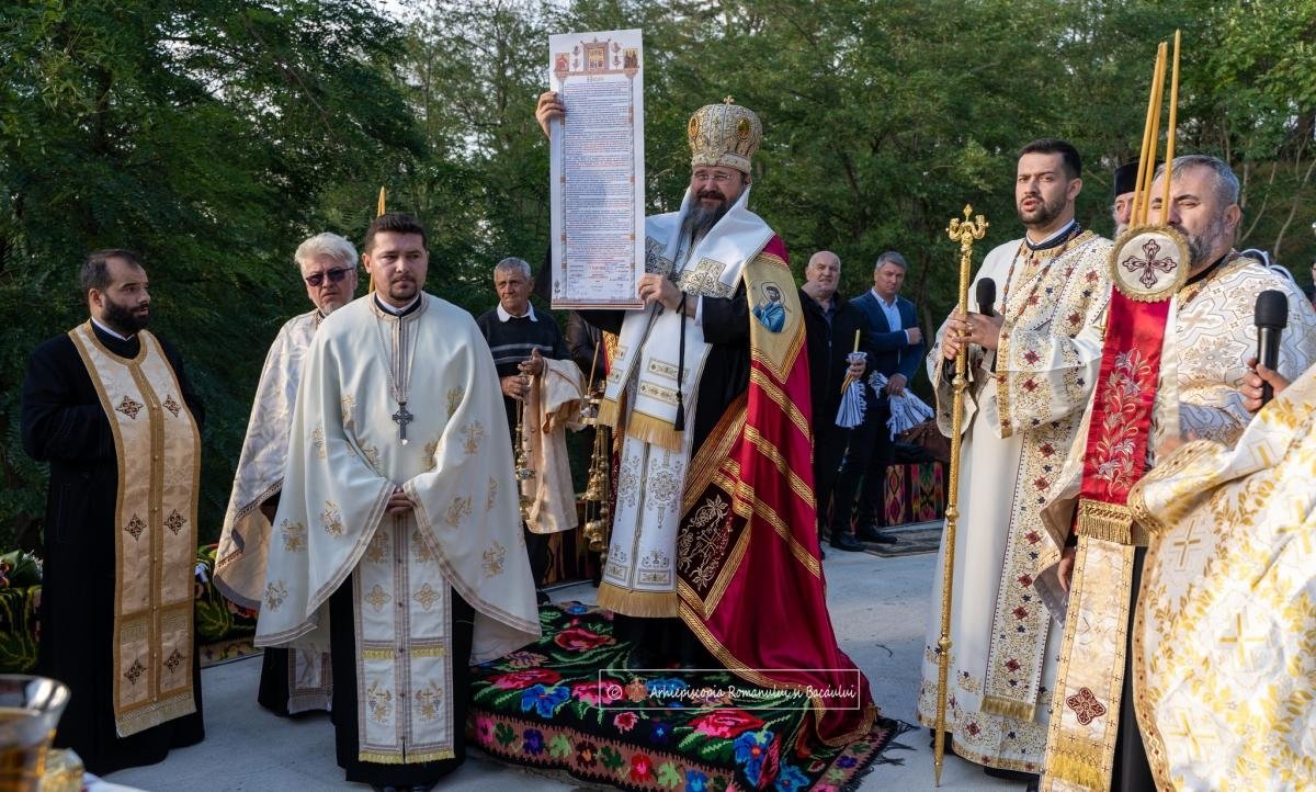 Sfințire de așezământ social-filantropic în Parohia Gutinaș, Bacău 227394