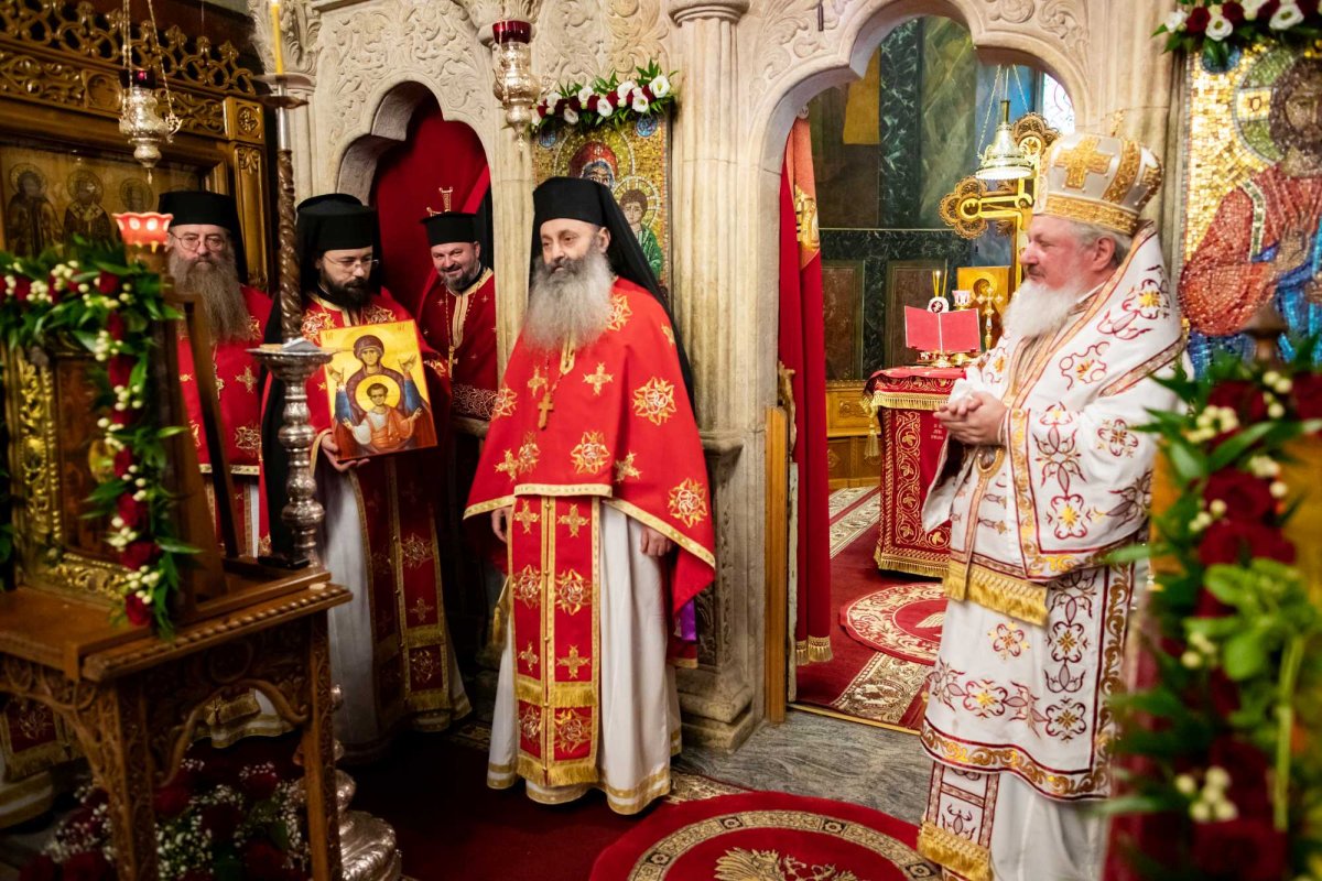 Cinstirea sfântului ctitor al Mănăstirii Antim din București 227557