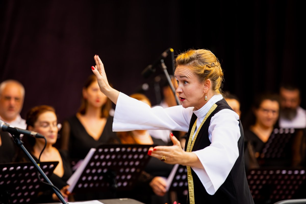 „Nu există cor care să nu aibă în repertoriu și muzică religioasă” 227438