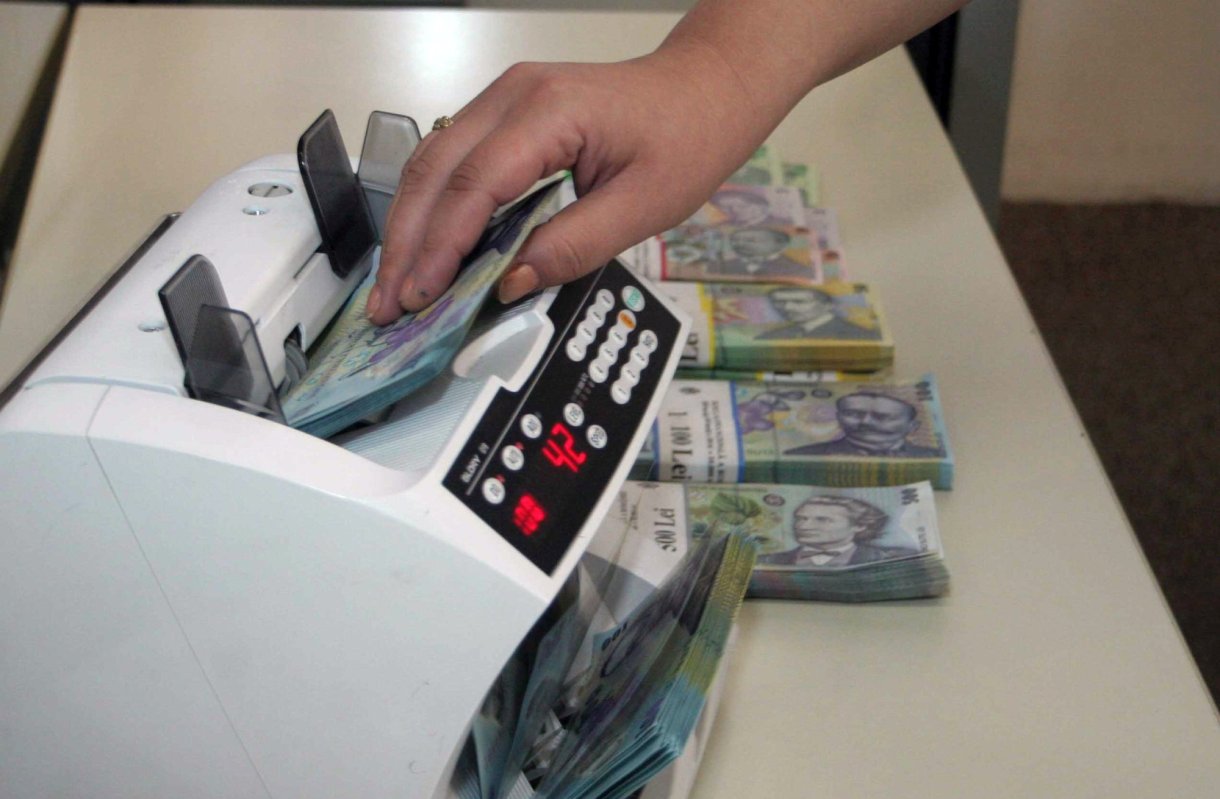 Sfaturi pentru cei care vor să ia credite de la IFN-uri 227465