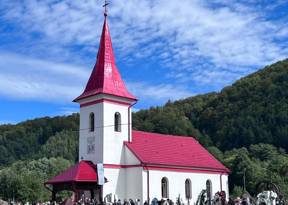 Târnosiri în Episcopia Devei şi Hunedoarei 227478