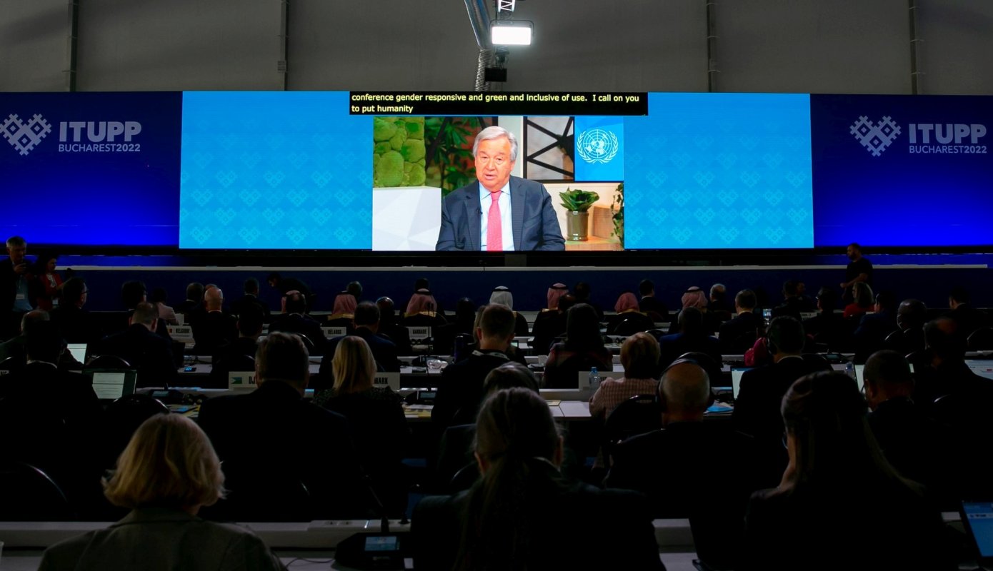 La București se conturează strategiile mondiale din telecomunicaţii 227601