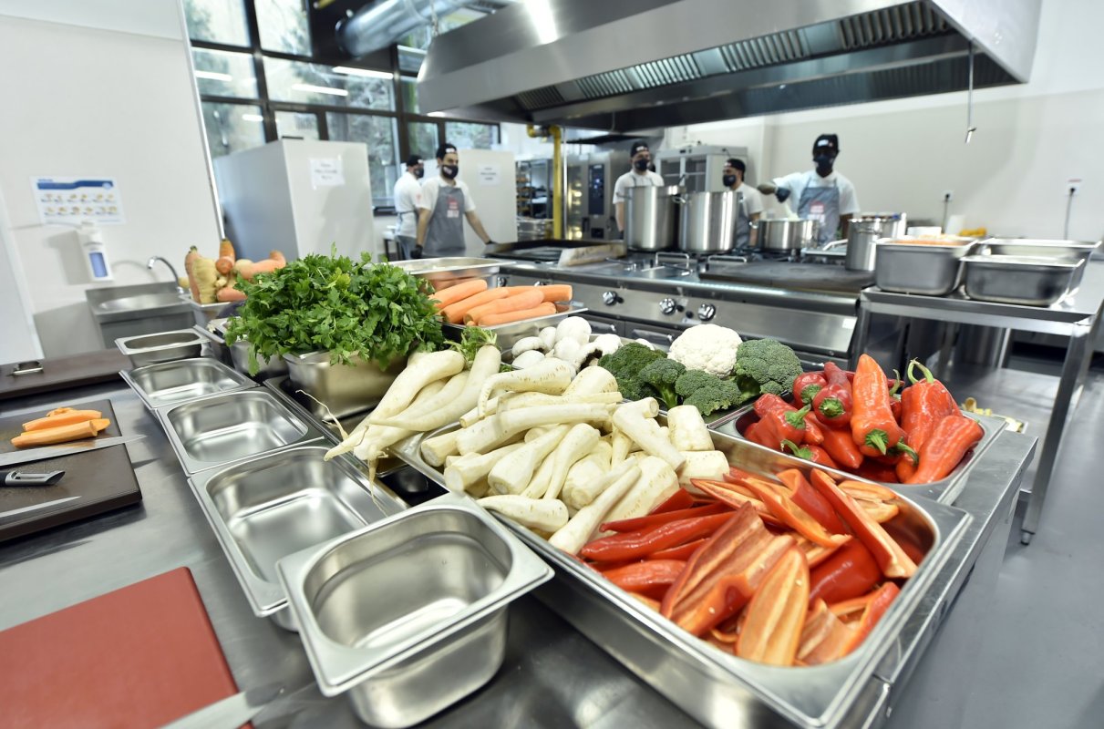 Risipă alimentară în restaurante 227604