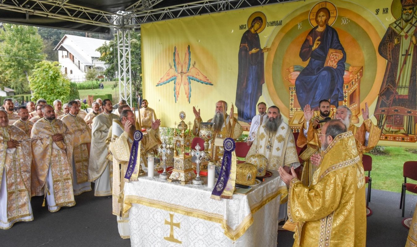 Sfântul Antim Ivireanul cinstit în chip deosebit la Râmnicu Vâlcea 227686