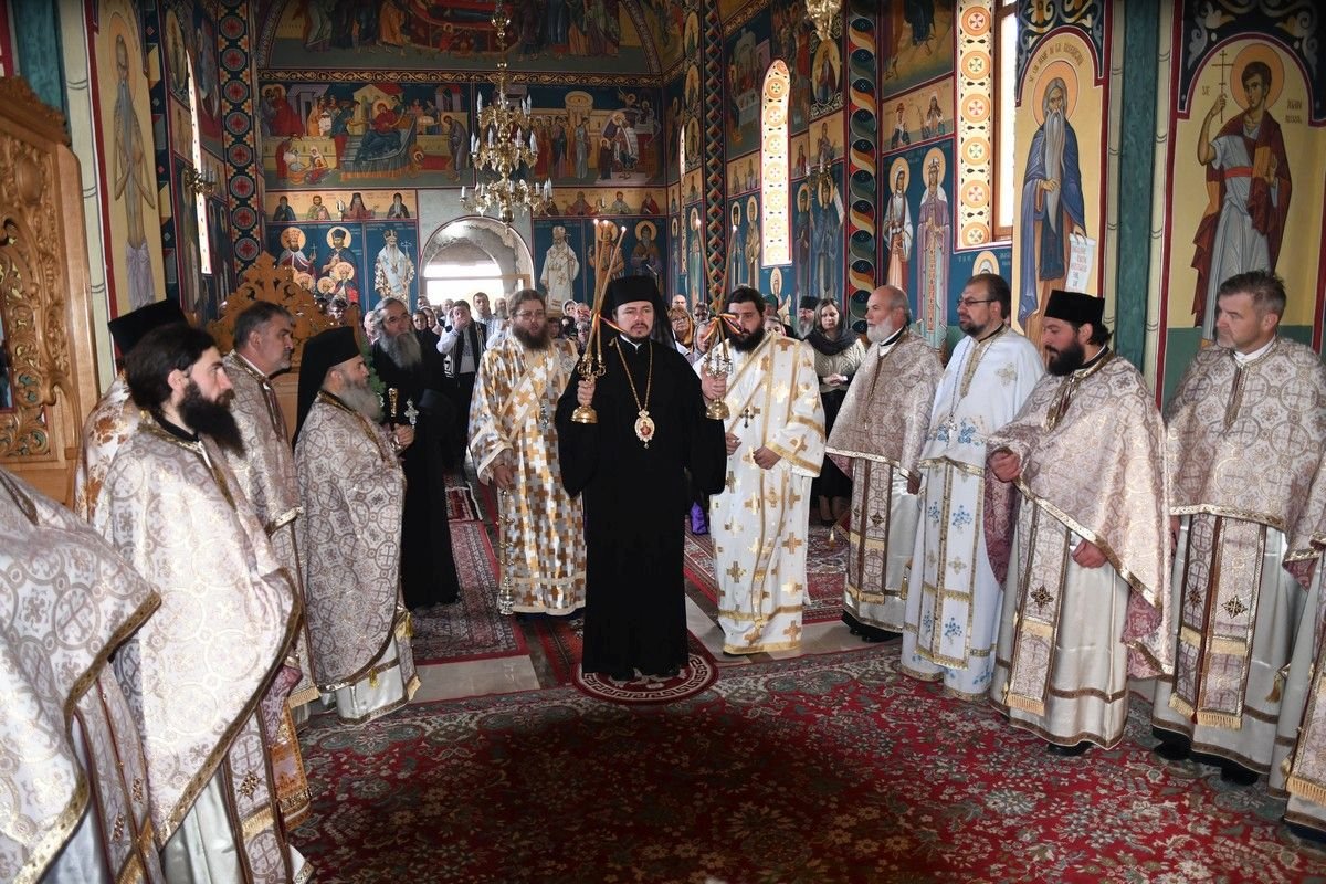 Prăznuirea Sfinților Cuvioși Iosif și Chiriac de la Bisericani 228251