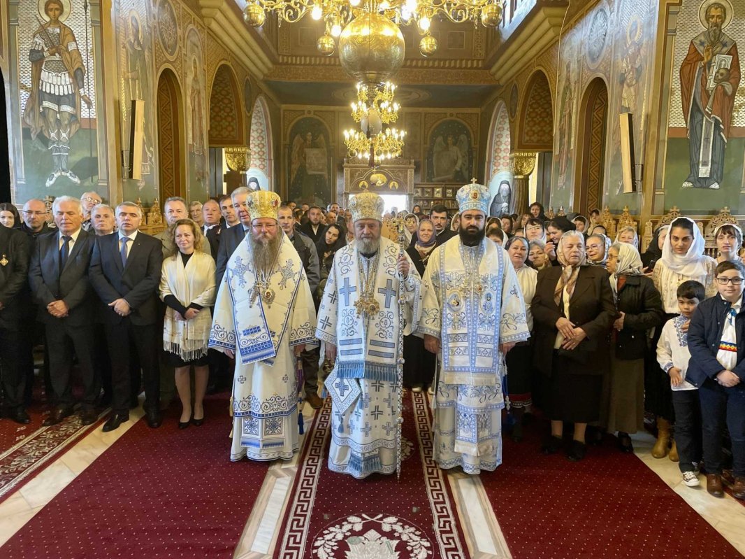Sobor de arhierei la hramul Catedralei Episcopale din Miercurea Ciuc 228257