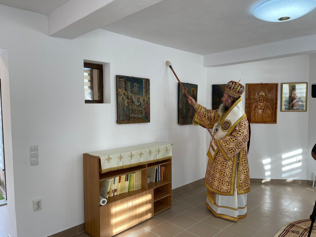 Un nou așezământ social pentru o parohie prahoveană 228381