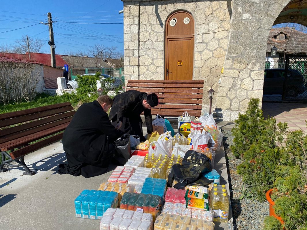 Campania „Daruri de toamnă” în Arhiepiscopia Tomisului 228475