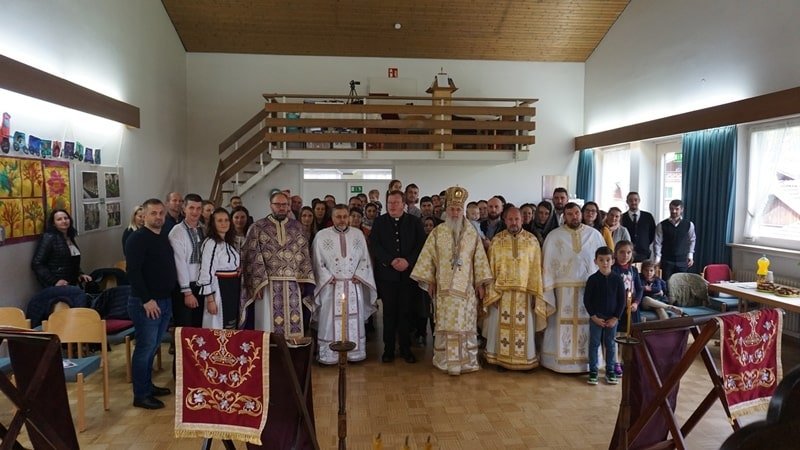 Popas de rugăciune într‑o parohie românească din Germania 228493