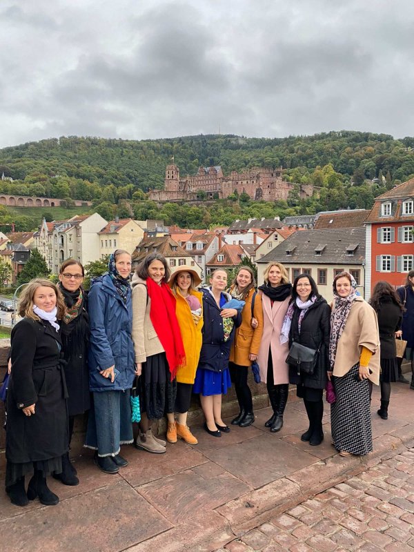 „Preoteasa în Occident în căutarea identității și a sensului vieții” 228499