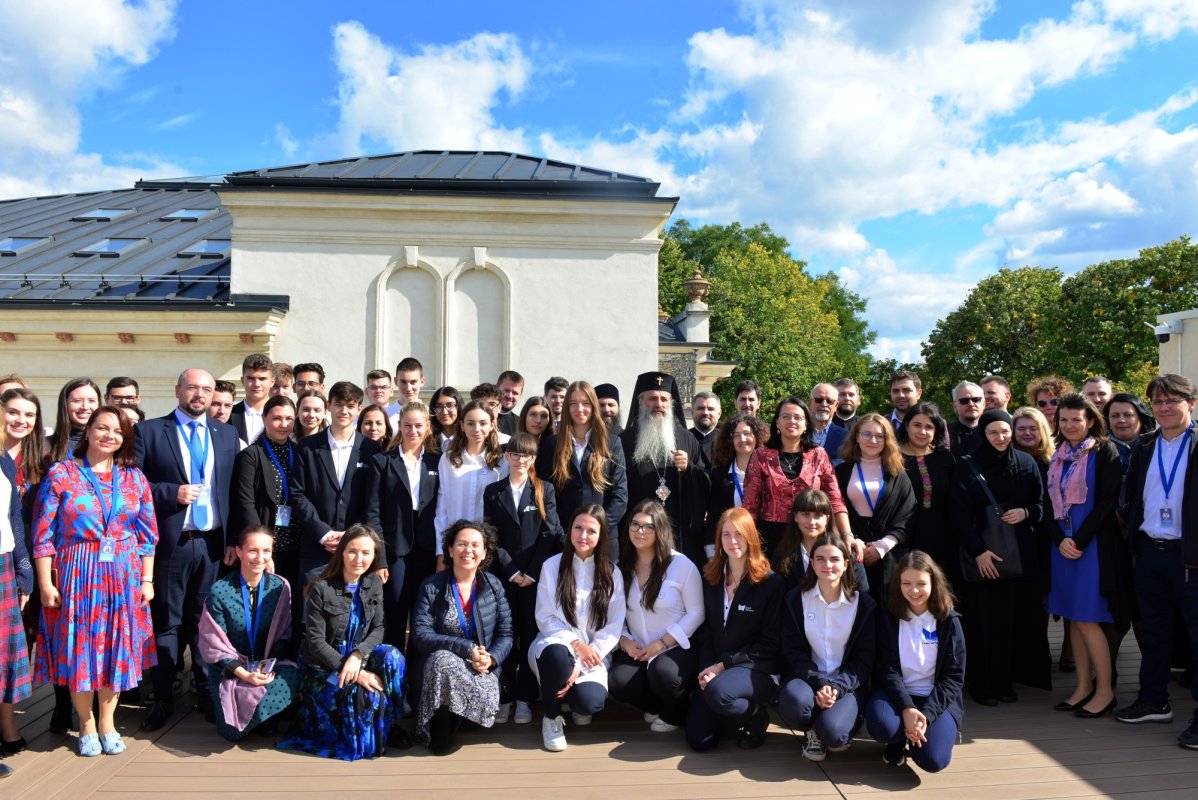 Noua clădire a Liceului „Varlaam Mitropolitul” din Iași a fost binecuvântată 228664