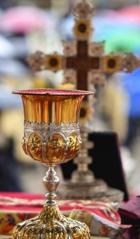 Un centenar euharistic 228640