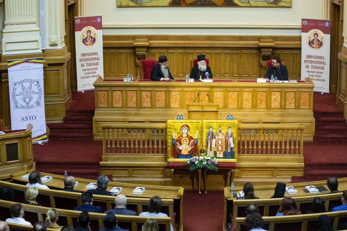 „Întotdeauna mă bucur că sunt împreună cu dumneavoastră” 229661