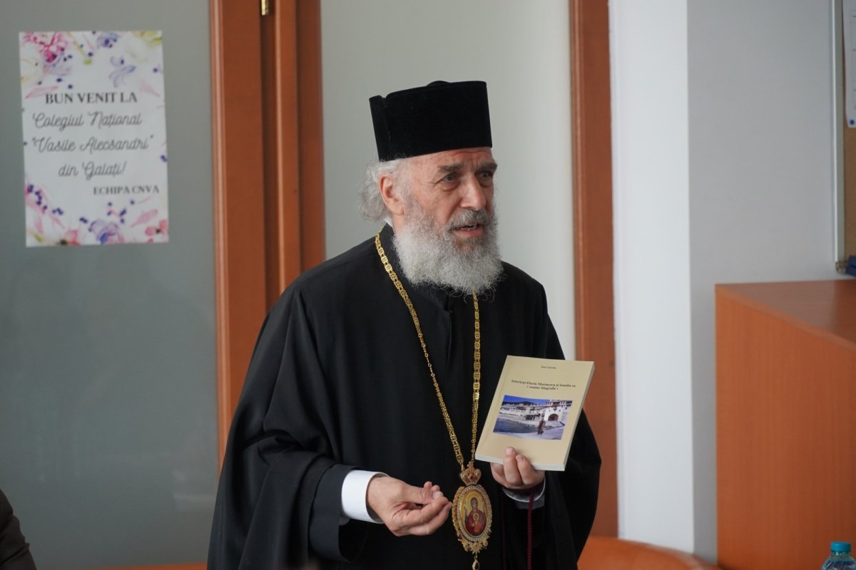 Evidențierea unui istoric român la Galați 229758