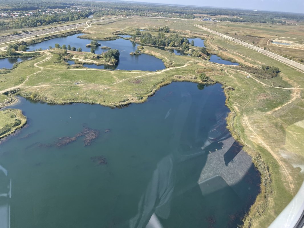 Pelerini căzuți din cer 229630